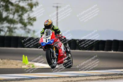 media/Apr-18-2025-TrackDaz (Fri) [[45f5874c44]]/B Group/Session 4 (Turn 6 - Outside)/